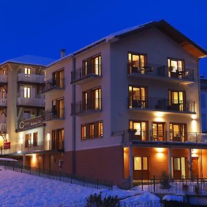 Hotel Le Chalet